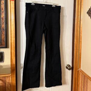 Express Jeans~ Black~ Mid Rise~ Bootcut~ Size 12R (B7)